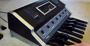 Moog Taurus Analog Bass Synthesizer Pedals Hands-On Demo