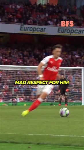 Mesut Ozil WASN’T Lazy #football #soccer #premierleague #epl #arsenal #ozil #alexoxladechamberlain #lazy #beast #assist #mesutozil 🗣️ @alexoxchamberlain 🎥 @thefozcastpodcast x @m10_official | Bona Fide Sports