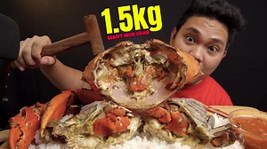 1.5 KG GIANT FEMALE MUD CRABS with SPICY VINEGAR SAUCE MUKBANG | Bisaya Studio
