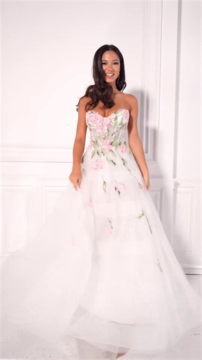 oh so whimsical! 💐💗 @colettebydaphne #FormalApproach #white #whitedress #details #sparkles #stunning #details #sequins #ballgown #beading #beadwork #prom #promdress #prom2026 #spring2026 #colette #colettebydaphne #colette_CL6103