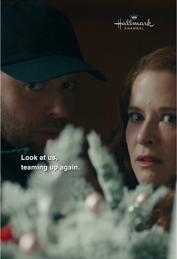 Don’t miss Sarah Drew & Peter Mooney in the Hit Hallmark Original Series, Mistletoe Murders. Season 2 premieres tonight 8/7c on Hallmark Channel, next day on Hallmark . 🔍✨