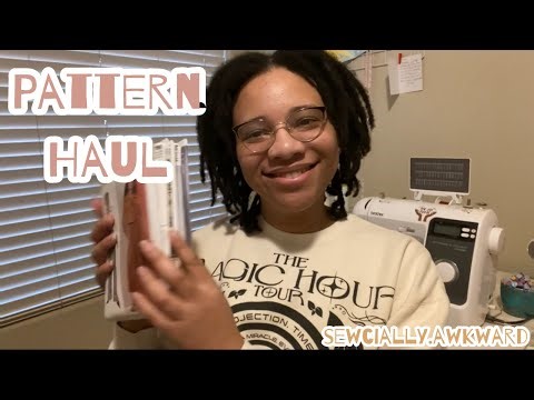 pattern haul! what I picked up during Black Friday | sewcially.awkward 🧵🪡