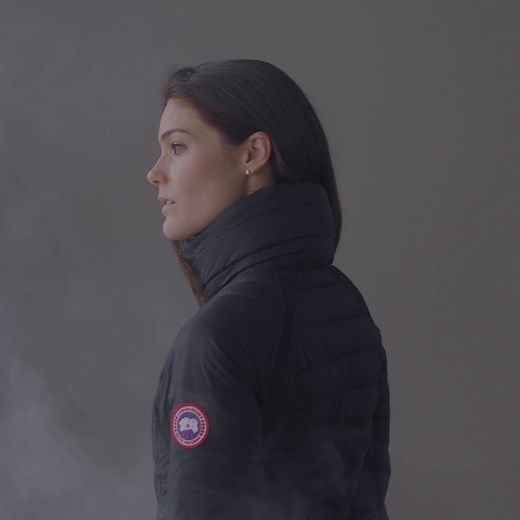 The HyBridge® Base Jacket: Move like no one’s watching. http://bit.ly/2TNIzVu | Canada Goose