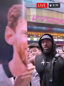 Fake Ronaldo Vs Real Ronaldo 😲 #ronaldo #ishowspeed