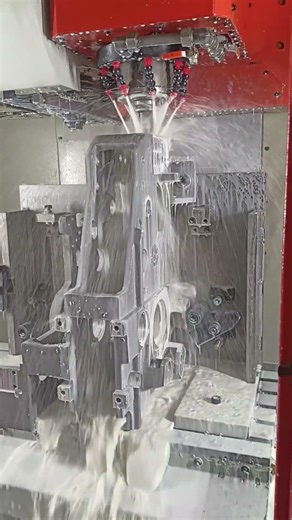 1️⃣ VMC Machine Real Machining Work