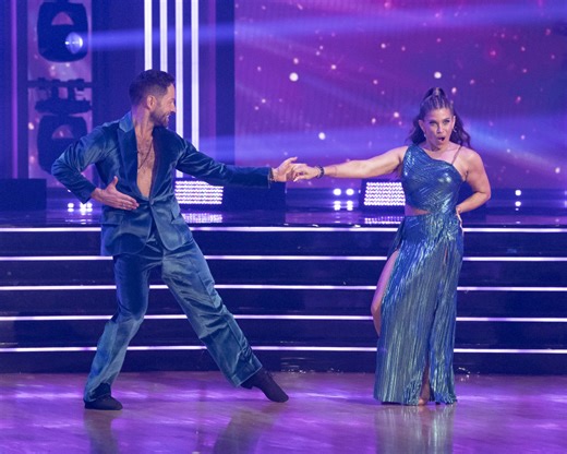 Danielle Fishel Reveals She Danced Through an Injury During 'Dancing With The Stars' Premiere