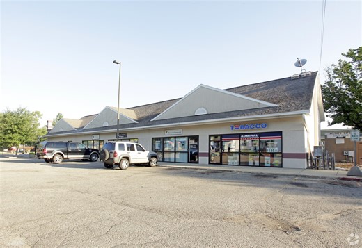 131 S Main St, Plainwell, MI 49080 | LoopNet