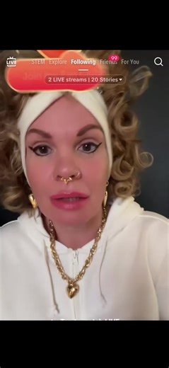 Chelsea Lee's Impressive Makeup Skills