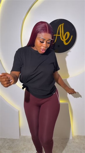 Destiny Ifunaya Millerand on Instagram: "✂️ You can Request our units in other Specifications (Longer length, Different colors wilder closure, frontals or 360 HD laces or Transparent Laces. ❤️We provide STRICTLY Single Donor, Baby Thin units and Raw units. ❗️We offer glue_less units STRICTLY on REQUEST! ✅All our units has gone through quality control checks before sampling or delivery. 📦Delivery Within Nigeria and outside Nigeria depends on ur location. 📍 We sell only wigs! Bundles are on orde