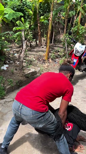 La suegra le manda adar una golpiza 😳😳 | la suegra