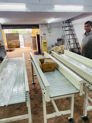 Gravity Roller Conveyor