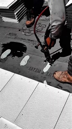 Roof Insulation Bonding Work Tool Using Foam Spray Gun #worktool