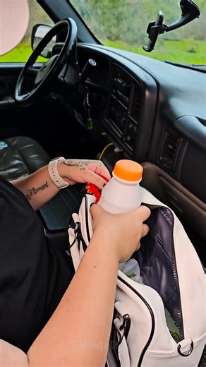 The paperclip trick everyone should know | 5-Minute Crafts GIRLY