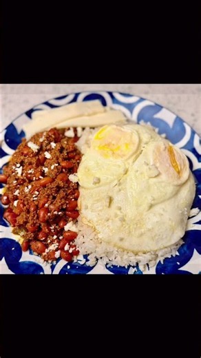 I Don’t Know What to Call This… But It Was GOOD 😂🍳 #beef #beans #egg #rice #easyrecipe