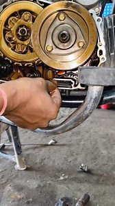 36K views · 480 reactions | How To Cleaning Engine Oil Filter #motorcycle #trending #tips #shorts | Top Service | Facebook