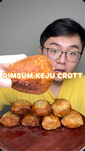 KOL • FOODIES • REVIEW • SURABAYA • VISIT • EVENT | Part 25 | Dimsum Keju Crott Kak ItsFryDay @itsfrydays #karentedja #rennyarimakan | Instagram