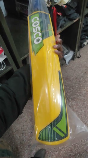 Cosco Sixxer Turf Plastic Bat |- Full Size Plastic Tennis Bat fl- Men's & Grip - for Tennis Balls