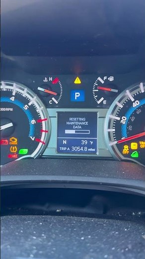2019 toyota highlander oil life reset #automobile #محركات #carmechanic #mechanic #toyota