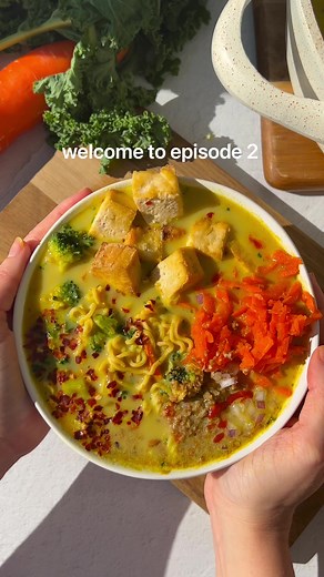 creamy budget friendly ramen soup 🍜 #soup #souprecipe #soupseason #soups #ramen #vegan #veganrecipe #budgetrecipes #plantbased #plantbaseddiet #healthyfood #healthyeating #eatmoreplants #vegandiet #plantpowered | PlantYou