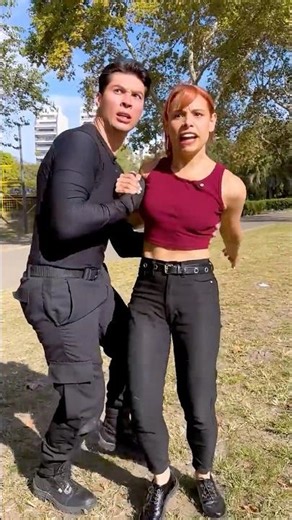 AGENTS IN TROUBLE 😱🥊😱