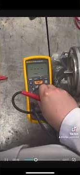 Testing a single phase motor with capacitor, insulation resistance test also checking resistant.