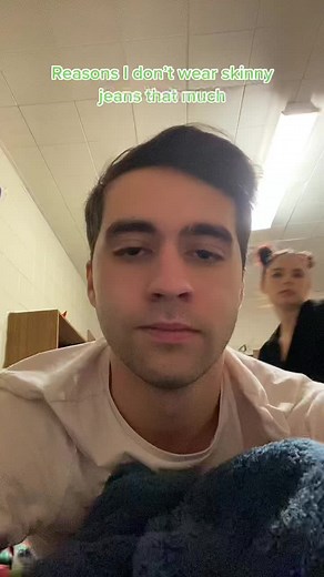 Hilarious Reasons Why I Don't Wear Skinny Jeans Often