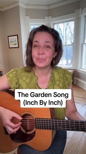 “The Garden Song” written by American folk singer-songwriter David Mallett in 1975. You might know this song as “Inch By Inch”. This song reminds me of my dad. #nostalgia #folksong #childhood #gardening #peaceful