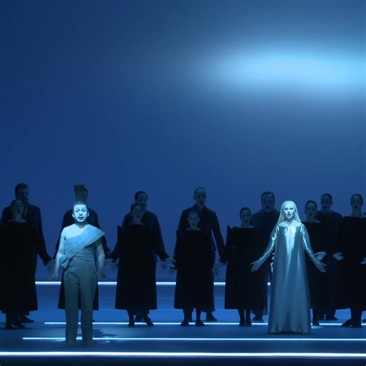 Experience Messiah as you’ve never heard—or seen—before. 🌊 This magical, surreal spectacle must be seen to be believed! HGO presents Messiah, April 17–May 3. 🎟️ Tickets start at $25! | Houston Grand Opera