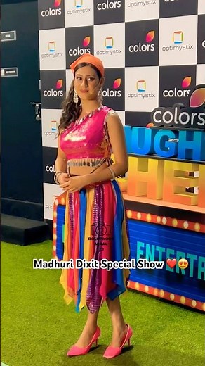 Looking Beautiful #ishamalviya At her #madhuri Dixit Special Show 😍 #trendingshorts #shorts