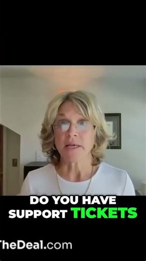 Customer Health Scoring: Essential Metrics for SaaS Success #shorts