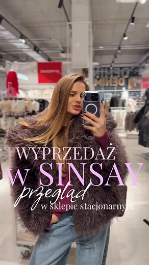 Przegląd sklepów Sinsay podczas wyprzedaży - co warto kupić?