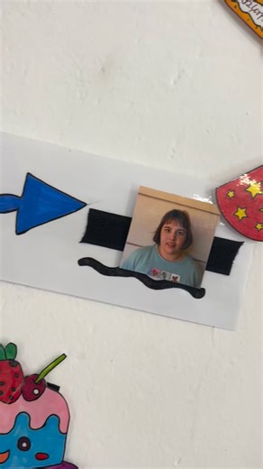 2ο Σπίτι on Instagram: "🎉💖 Γενέθλια Ηλέκτρας 💖🎉 Σήμερα γιορτάσαμε όλοι μαζί την Ηλέκτρα μας με καλή διάθεση, ευχές και πολλή αγάπη από την ομάδα. 🥳 🎂 Μουσική , τούρτα και χαμόγελα ήταν τα μόνα που χρειαζόταν για να περάσουμε φανταστικά ! Χρόνια πολλά Ηλεκτράκι μας, σου ευχόμαστε να έχεις πάντα αυτό το φωτεινό χαμόγελο και να σκορπίζεις τη θετική σου ενέργεια! 🌸🩷 #autism #2ospiti #birthdayparty #birthdaygirl #kdif"