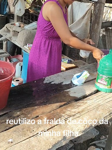 Reutilizando Fralda de Côco para a Minha Filha