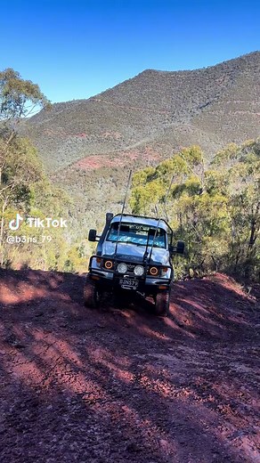 High country 🔛🔝 . . . . . . . #4x4 #rig #Australia #toyota #4x4australia #landcruiser #79series #fte #cruiser #mud #landcrruiser79 #singlecab #sunset #fte #twinlocked #jtx #CapCut #fyp #foryoupage @Billy Sholer @jackshols2