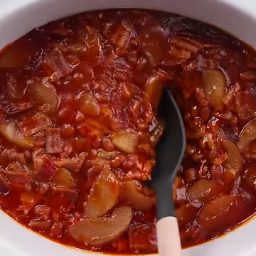 35K views · 182 reactions | See the recipe: https://www.themagicalslowcooker.com/apple-pie-baked-beans/ Crockpot Apple Pie Baked Beans! | The Magical Slow Cooker | Facebook