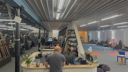 Who's coming in to see us this weekend? | Merlin Archery