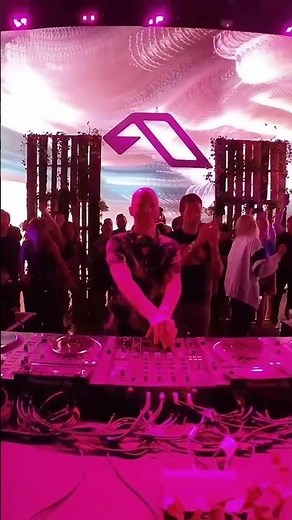 Epic Anjunadeep memories with James Grant & Jody Wisternoff at the Brooklyn Mirage 🔥🎵