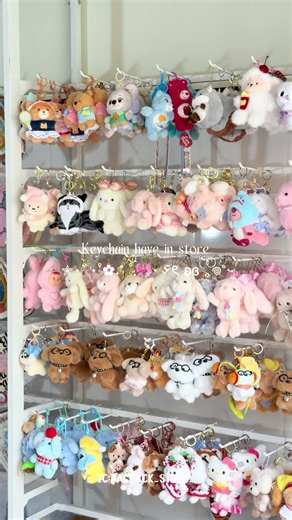 Keychain Backpack: Cute Pink Mini Backpack for Your Keys