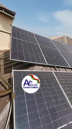 36 reactions · 12 comments | INSTALLATION SOLAIRE : 10panneaux 610w en série 10 panneaux de 585w en série Un honduleur hybride 8kva avec 2 entrée pv 2 batterie lithium 10kwh chacune( 20kwh? Alimentation : 4 climatisation, 6 brasseurs +20 lampes Tv 2 frigos 300L Autres..... | Illias Zango | Facebook