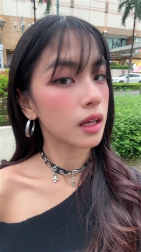 Understanding Supernovae: The Explosive Stellar Phenomenon