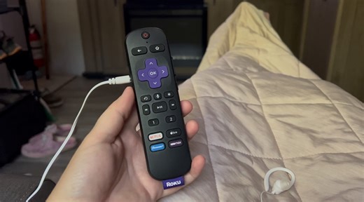 Watch Best Roku remote to watch tv on Amazon Live
