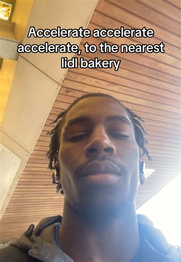 Sir Larpalot (@sovvton0)’s video of accelerationism