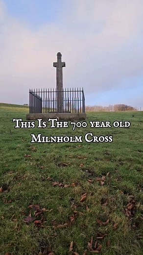 This is the 700 year old Milnholm Cross, found in the Scottish Borders just a few miles from the English border. It was raised to remember an important member of the Armstrongs and if you look closely, you can just make out a sword on the shaft as well as the curled arm of the Armstrong crest at the top. Alexander Armstrong, the 2nd Lord of Mangerton, was an honest, brave man, but in medieval Scotland, those qualities could often get you killed. His polar opposite in character was Lord De Soulis