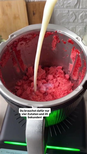 Cremige Erdbeermilch wie Müllermilch 🍓 In 35 Sekunden fertig! | Thermomix® Rezept