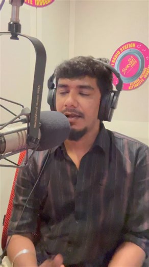 Deepak Maharandhan on Instagram: "Eli vettai😎😎 #rjdeepak #radio #prank"