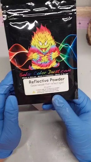 I like to pour sets like this when I'm feeling burned out. They usually turn out terrible but it's good for a laugh and to clear my head. #dice #resindice #dicemaker #resin #dnd