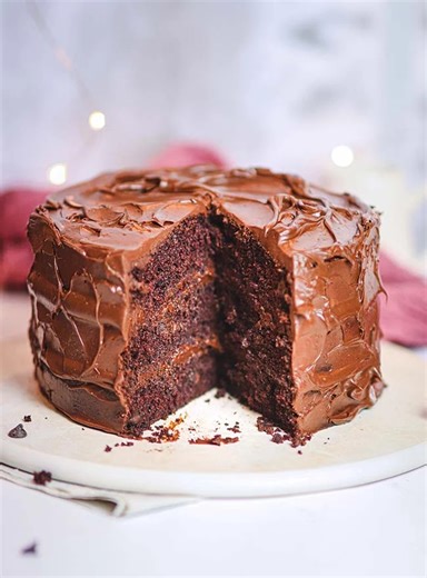 130K views · 1.2K reactions | Quel délice ce Matilda cake ! Un gâteau entièrement au chocolat  La recette en commentaire #gâteau #gateauauchocolat #recette | Il était une fois la pâtisserie | Facebook