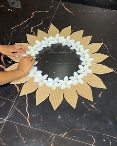 85K views · 415 reactions | Reusing waste plastic spoons DIY _ Cardboard recycling #crafts #recycling #homedecor | Deep's CRAFT | Facebook