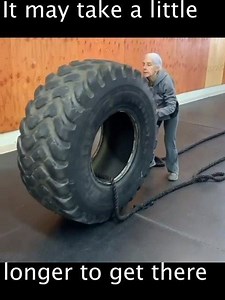 111K views · 438 reactions | This 72 year old lady can LIFT!!! IG: mrjames_cpt | Viral Vault | Facebook