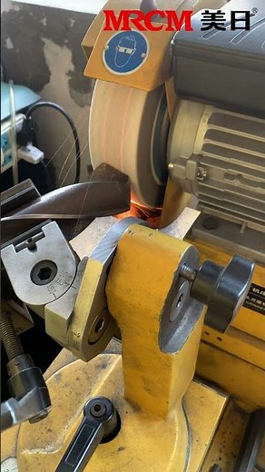 MR-60A UNIVERSAL DRILL GRINDER.